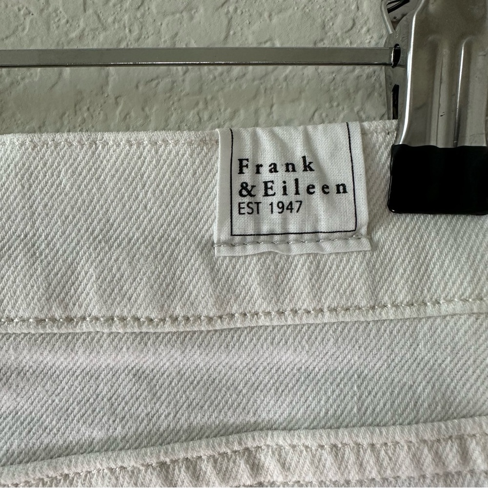 FRANK & EILEEN Cork Distressed Hem White Denim Slim Jeans SZ 26 - Picture 12 of 12